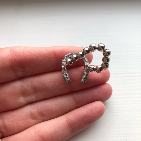 Vintage silver & pink rhinestone horseshoe ring - Picture 4 of 6